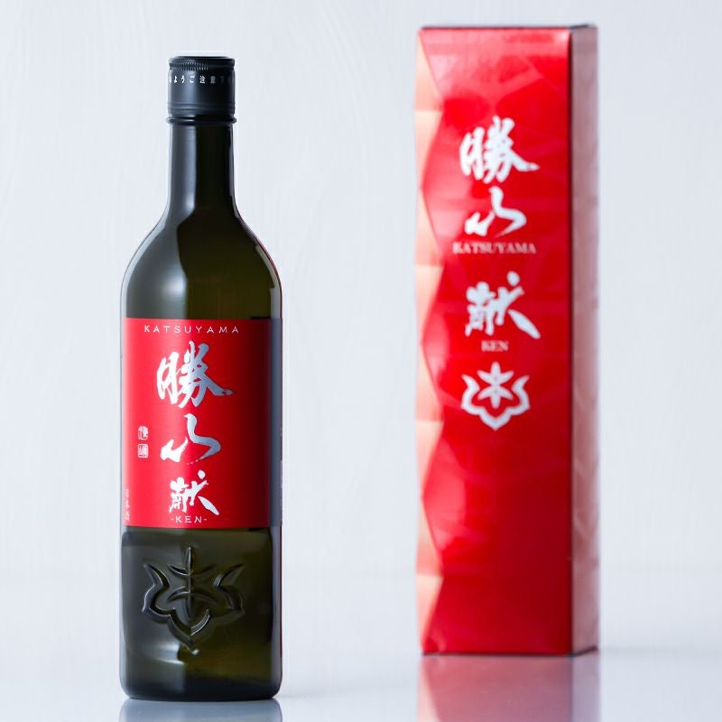 勝山 献（けん） 720ml | 勝山オンラインショップ